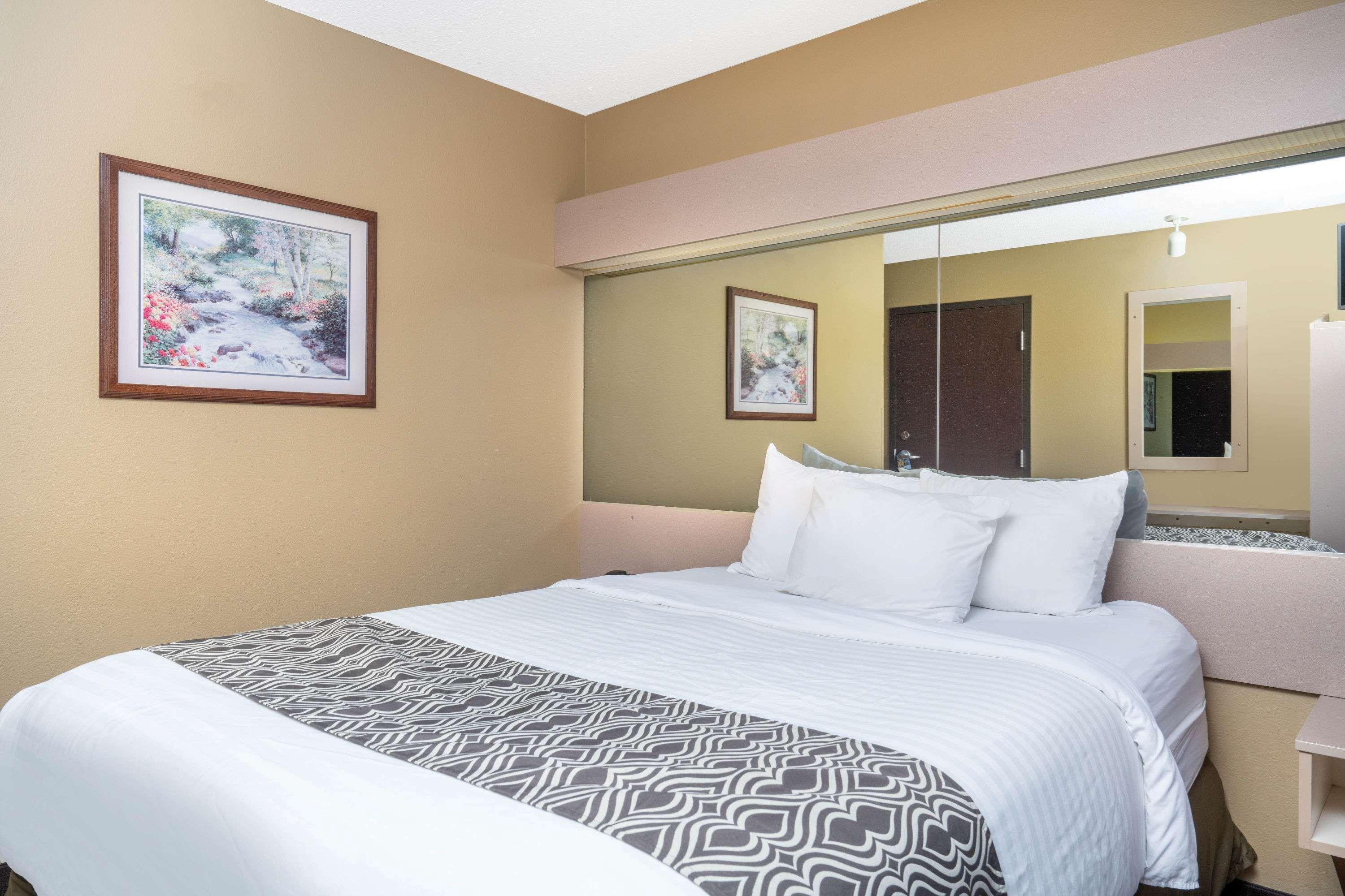 Microtel Inn & Suites By Wyndham Eagan/St Paul Экстерьер фото