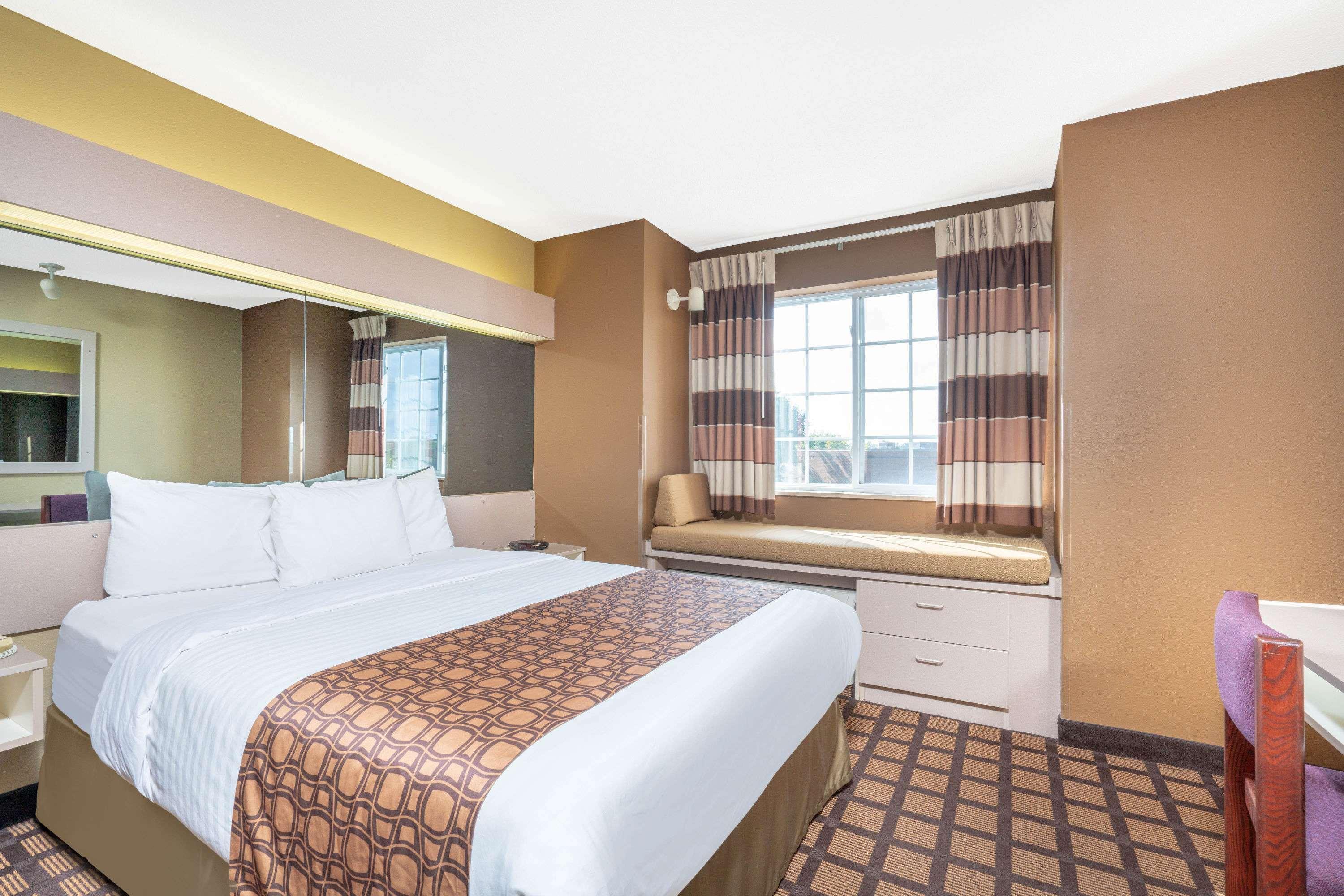 Microtel Inn & Suites By Wyndham Eagan/St Paul Экстерьер фото