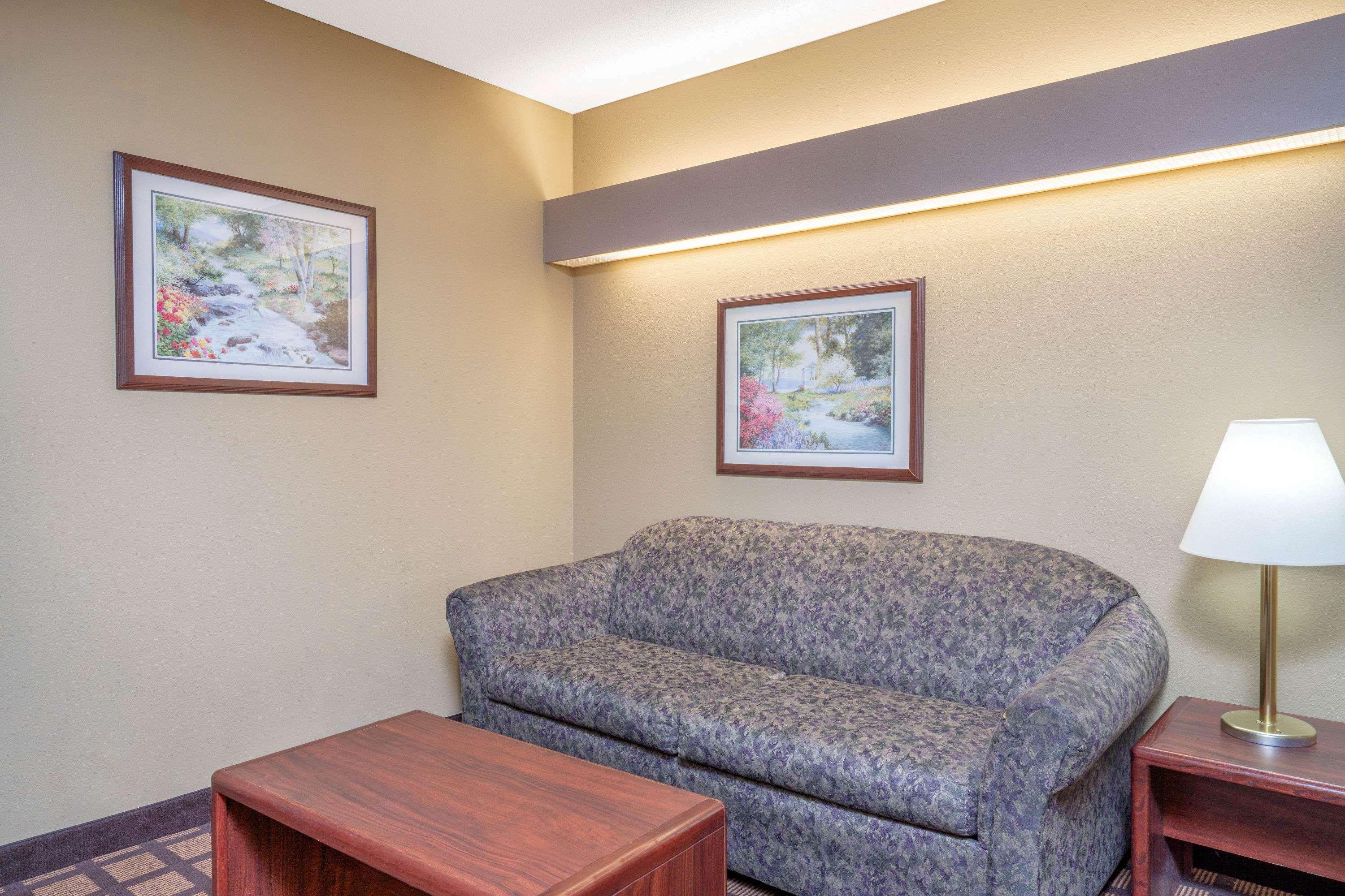 Microtel Inn & Suites By Wyndham Eagan/St Paul Экстерьер фото