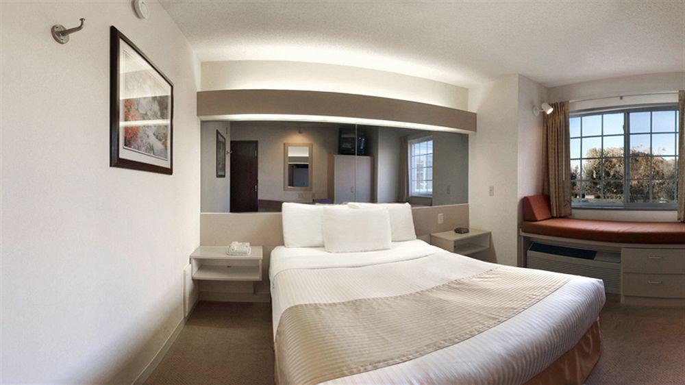 Microtel Inn & Suites By Wyndham Eagan/St Paul Экстерьер фото